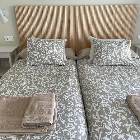 Apartamento En Primera Linea/Beachfront Apartment Fuengirola Εξωτερικό φωτογραφία