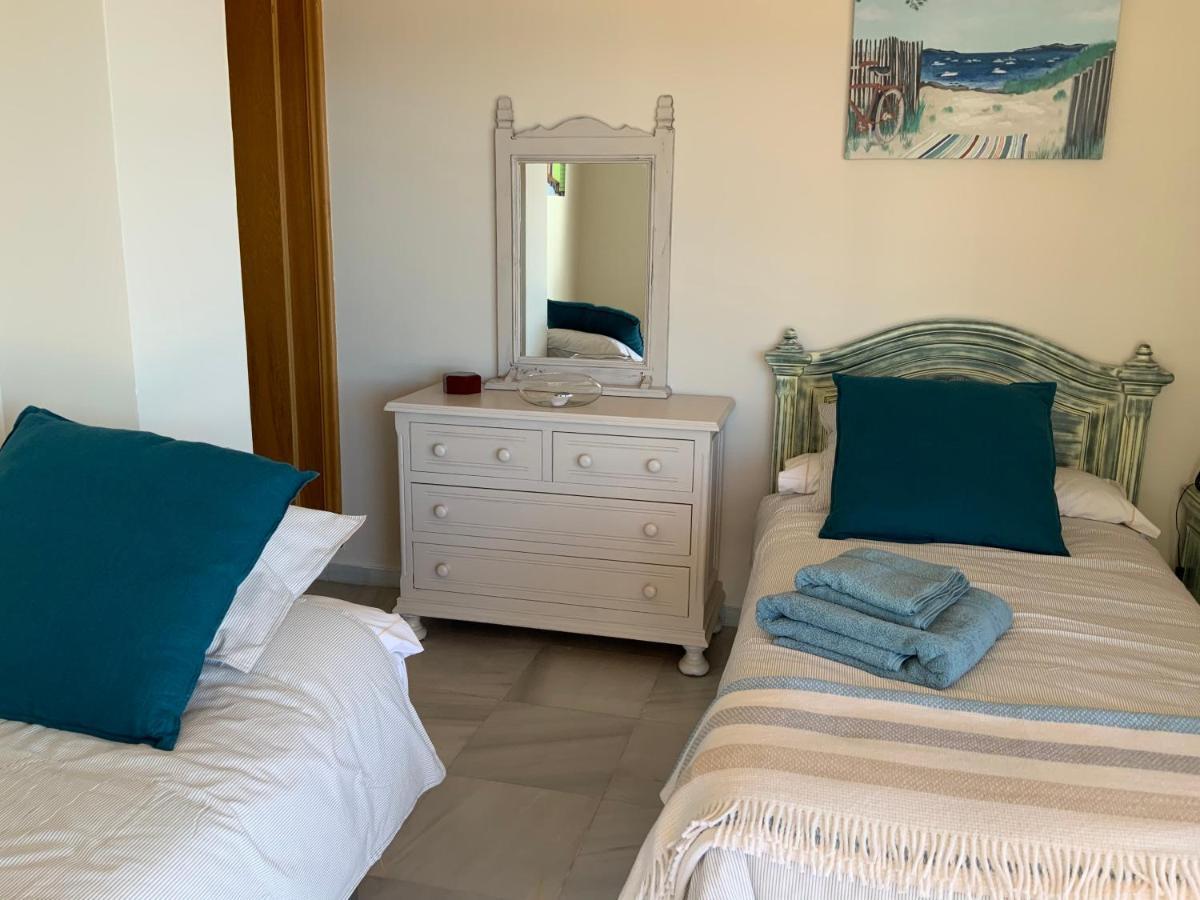 Apartamento En Primera Linea/Beachfront Apartment Fuengirola Εξωτερικό φωτογραφία