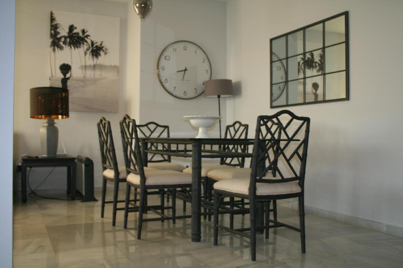 Apartamento En Primera Linea/Beachfront Apartment Fuengirola Εξωτερικό φωτογραφία