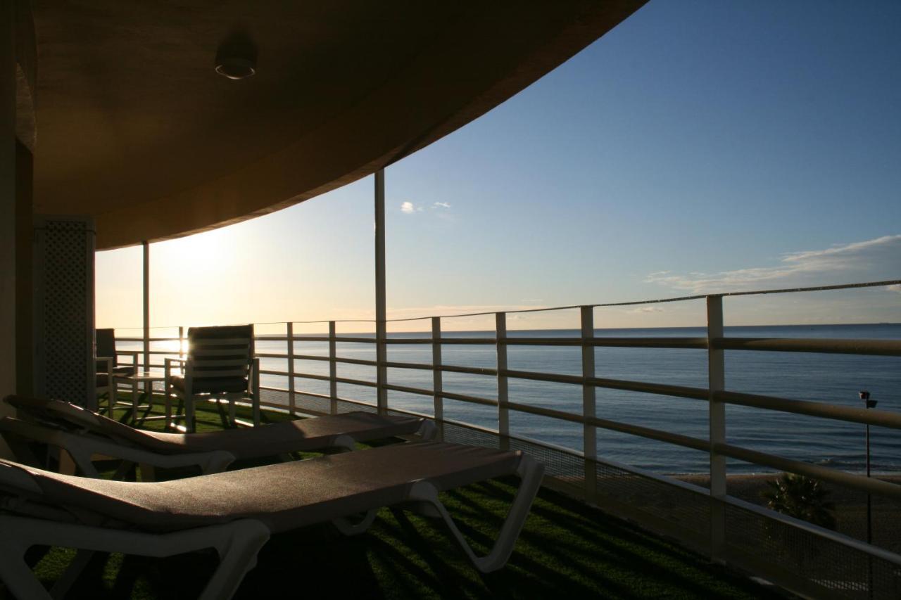 Apartamento En Primera Linea/Beachfront Apartment Fuengirola Εξωτερικό φωτογραφία