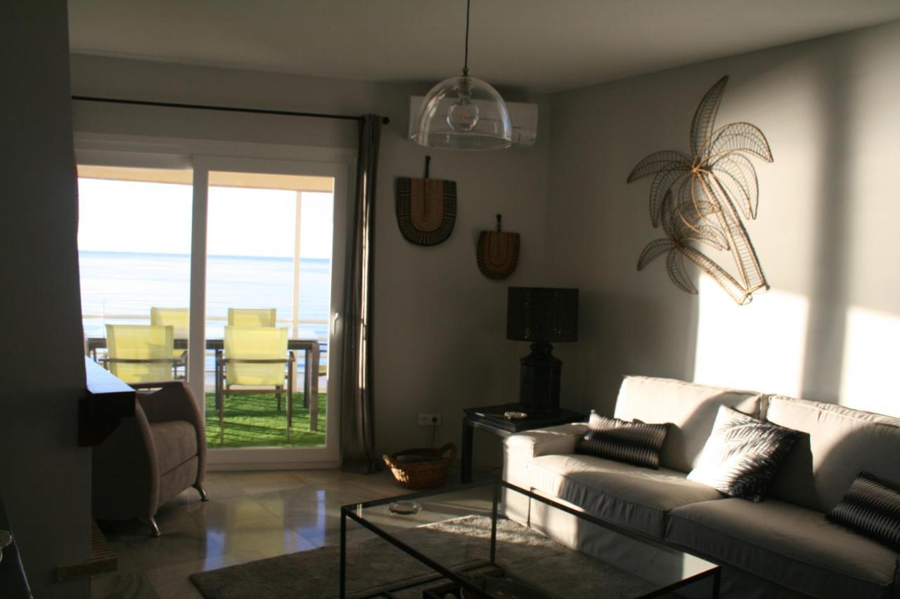 Apartamento En Primera Linea/Beachfront Apartment Fuengirola Εξωτερικό φωτογραφία