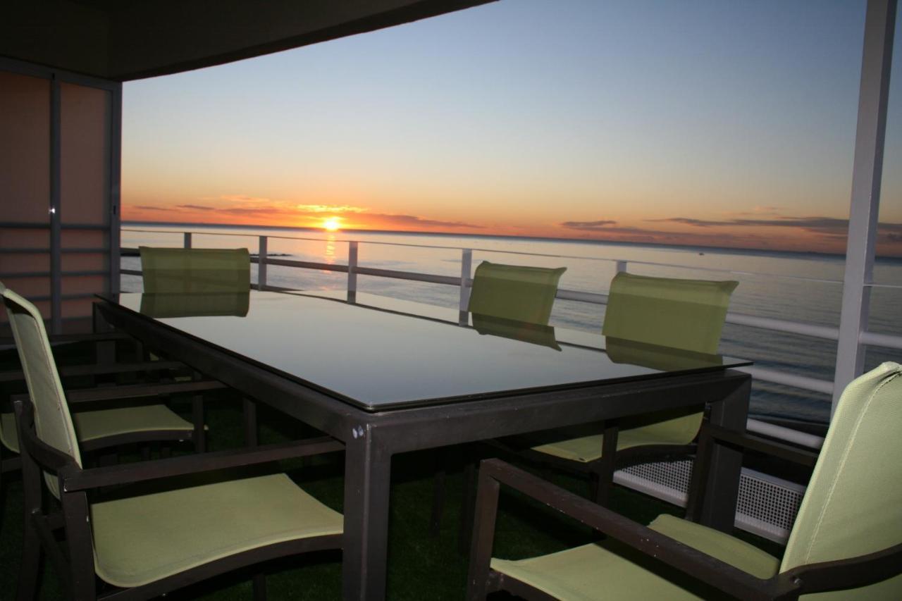 Apartamento En Primera Linea/Beachfront Apartment Fuengirola Εξωτερικό φωτογραφία
