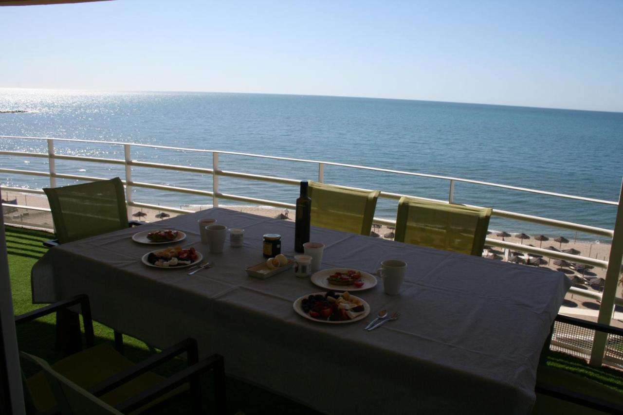 Apartamento En Primera Linea/Beachfront Apartment Fuengirola Εξωτερικό φωτογραφία