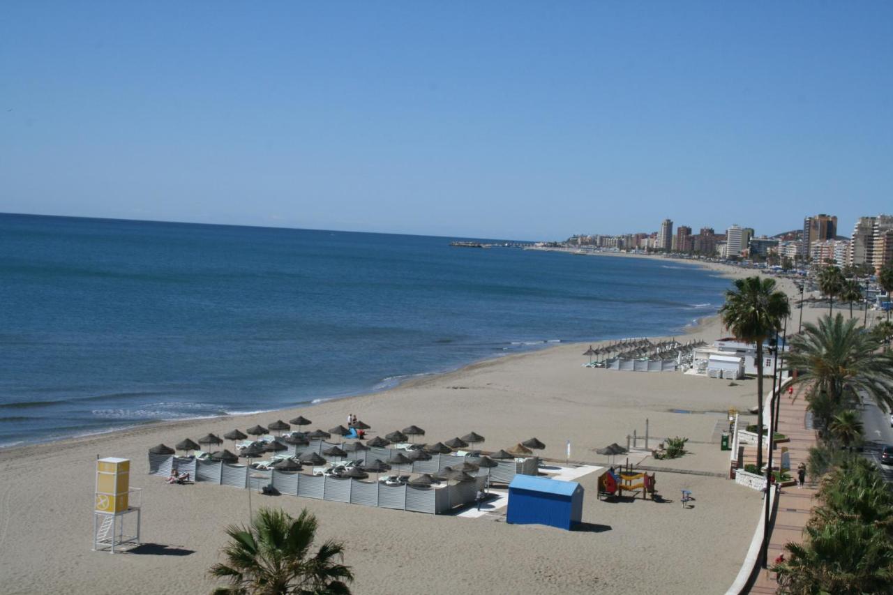 Apartamento En Primera Linea/Beachfront Apartment Fuengirola Εξωτερικό φωτογραφία