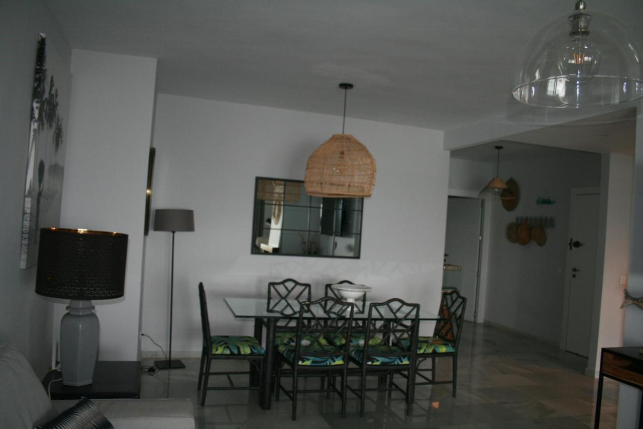 Apartamento En Primera Linea/Beachfront Apartment Fuengirola Εξωτερικό φωτογραφία