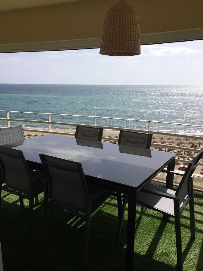 Apartamento En Primera Linea/Beachfront Apartment Fuengirola Εξωτερικό φωτογραφία