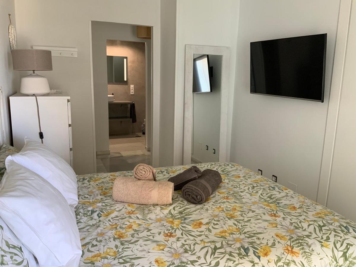 Apartamento En Primera Linea/Beachfront Apartment Fuengirola Εξωτερικό φωτογραφία